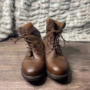 Women's Boots